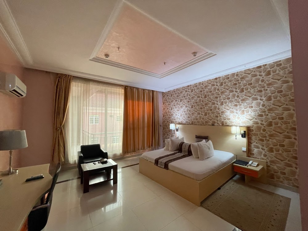 Hotel Seventeen photo 2